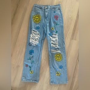 Beautiful jeans with floral print